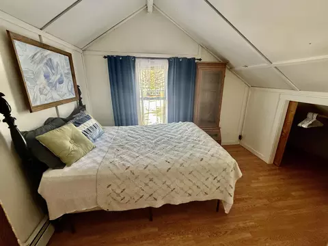 Bedroom - 54 W Main St, Vinalhaven, ME 04863 photo 2 of 2