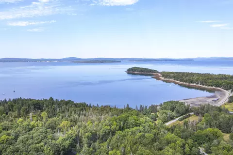 1446 Meadow Pond Rd, Islesboro, ME 04848