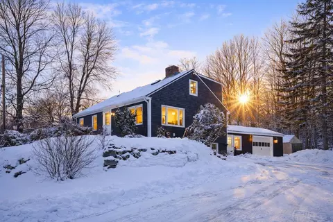 212 Montello St, Lewiston, ME 04240