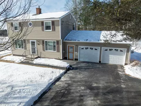 86 Littlefield Rd, Lisbon, ME 04250