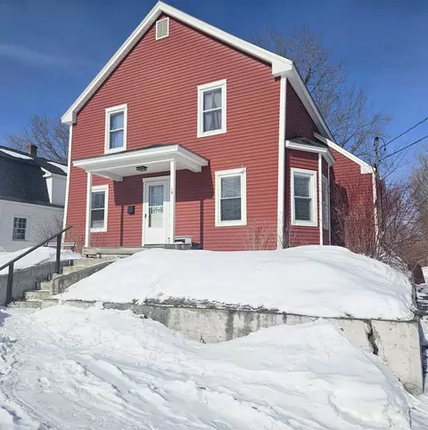 18 King Ave, Lewiston, ME 04240