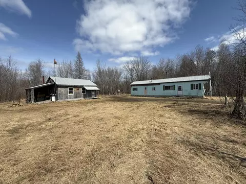 47 New Portland Rd, Anson, ME 04958
