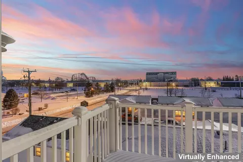 7 Heath St #2, Old Orchard Beach, ME 04064