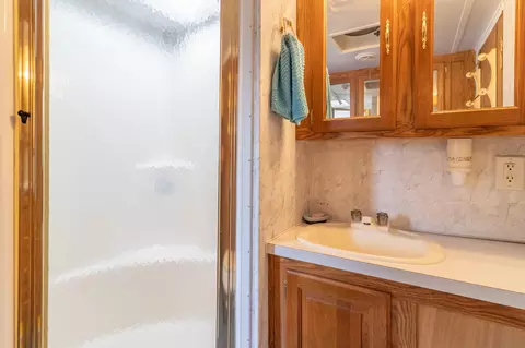 Bath - 53 Calvin Ln, Oakfield, ME 04763 photo 2 of 4