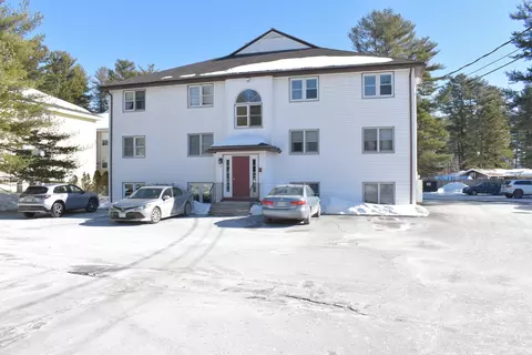 16 Smithwheel Rd #8, Old Orchard Beach, ME 04064
