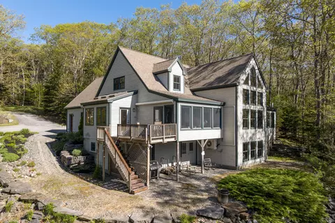 5 Southern Point Rd, Bristol, ME 04564