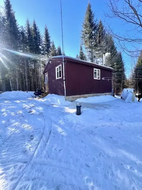 709 Fire Rd, Linneus, ME 04730