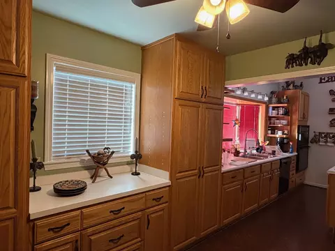 701 Us Route 1, Weston, ME 04424