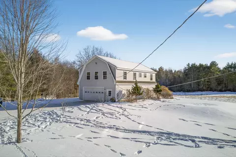 1 Shamrock Dr, Saco, ME 04072