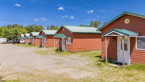 87 Park St, Milo, ME 04463