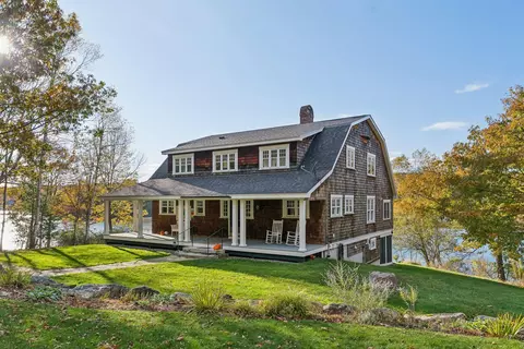 12 Spar Island Ln, Georgetown, ME 04548