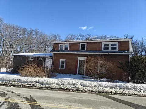 81 N Gorham Rd, Gorham, ME 04038