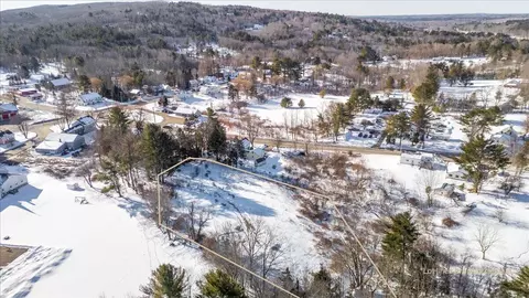 671 Rockland St, Rockport, ME 04856
