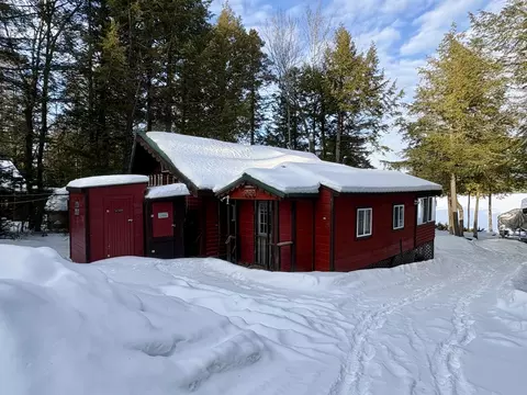 325 Egg Pond Rd, Lincoln, ME 04457