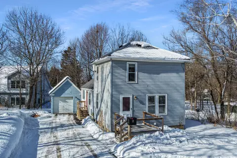 6 Dudley St, Presque Isle, ME 04769