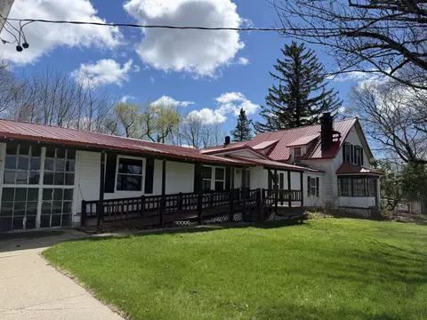 124 Thomas Hill Rd, Lee, ME 04455
