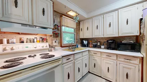 121 Maxwell Rd, Sabattus, ME 04280 photo 6