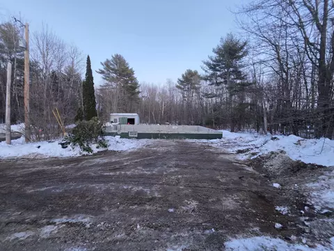 1075 Hill Rd, Clinton, ME 04927
