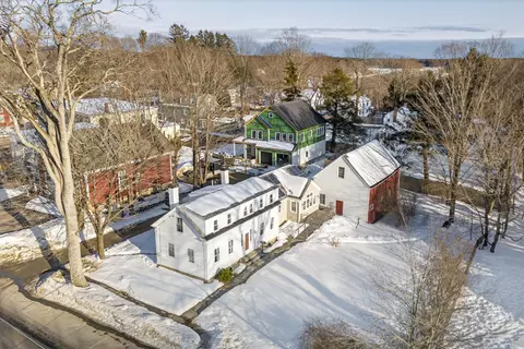 18 Portland St, Yarmouth, ME 04096