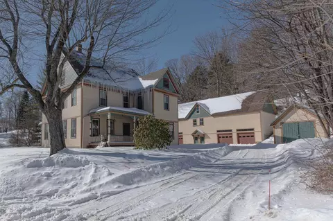 9-11 Summer St, Hallowell, ME 04347