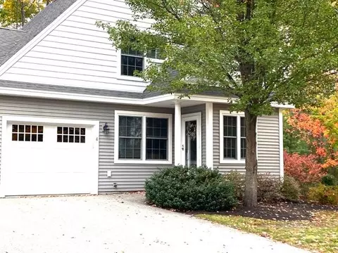 8 Horseshoe Dr #8, Saco, ME 04072