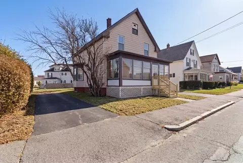 347 Sabattus St, Lewiston, ME 04240