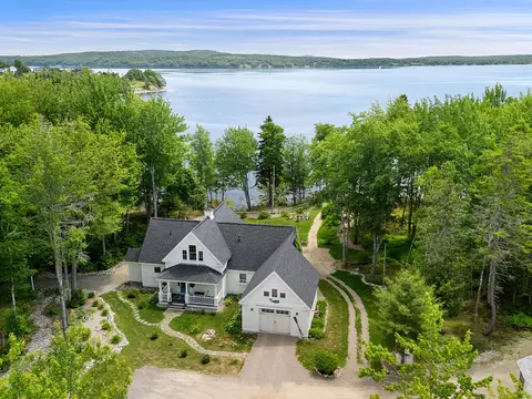 115 Pirates Cove Rd # A, Stockton Springs, ME 04981