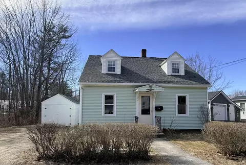 159 S Main St, Auburn, ME 04210