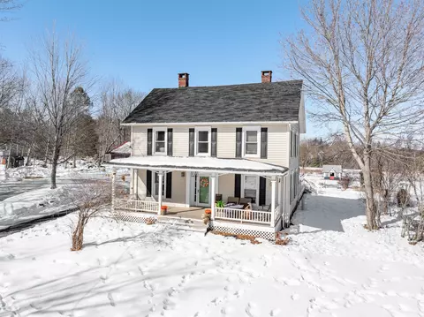 259 River Rd, Orrington, ME 04474