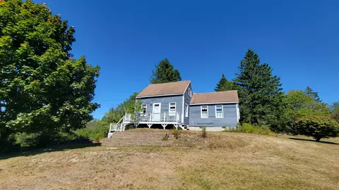 38 Bay Rd, Jonesboro, ME 04648