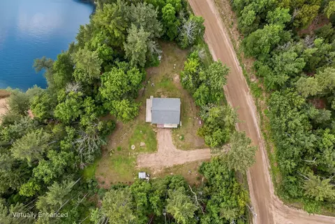 291 White Point Estates Rd, Lincoln, ME 04457