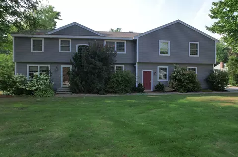 1 Eaton Dr, Waterville, ME 04901