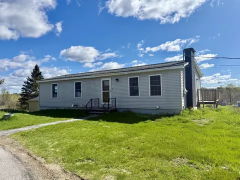 611 Horseback Rd, Carmel, ME 04419