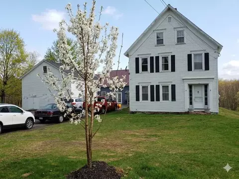 344 Main St, Lincoln, ME 04457