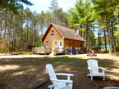 39 Twig Cir, Harrison, ME 04040