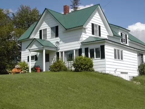 558 Center Limestone Rd, Fort Fairfield, ME 04742