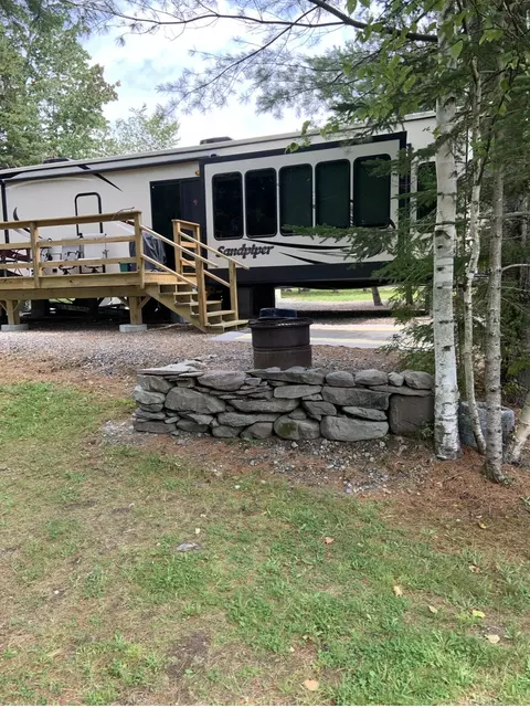 18 Thorell Dr, Greenville, ME 04441