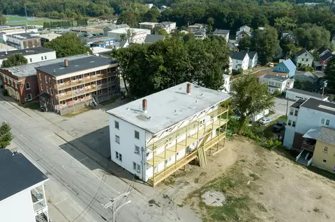 318 Waldo St, Rumford, ME 04276