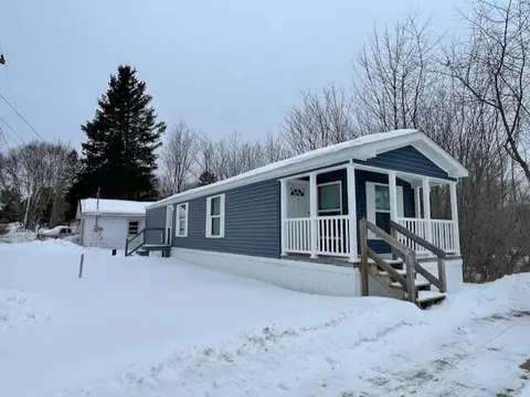 9 Big Rock Ln, Cherryfield, ME 04622