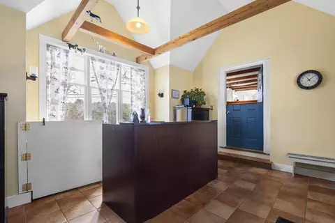 Entry Way - 144 Middle Rd, Edgecomb, ME 04556 photo 2 of 8