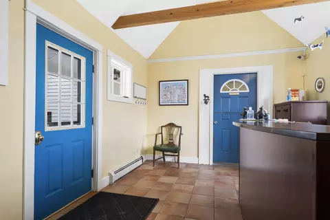 Entry Way - 144 Middle Rd, Edgecomb, ME 04556 photo 3 of 8