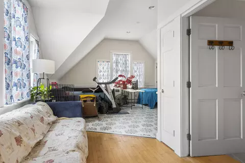 Entry Way - 144 Middle Rd, Edgecomb, ME 04556 photo 7 of 8