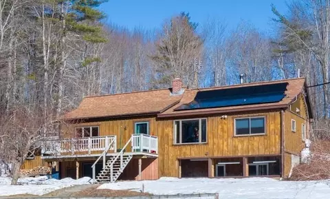 406 Industry Rd, Farmington, ME 04938