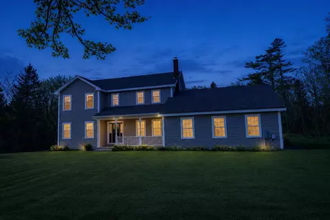74 Town Farm Rd, Hampden, ME 04444