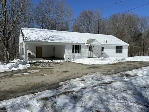 25 Yarmouth Rd, Gray, ME 04039