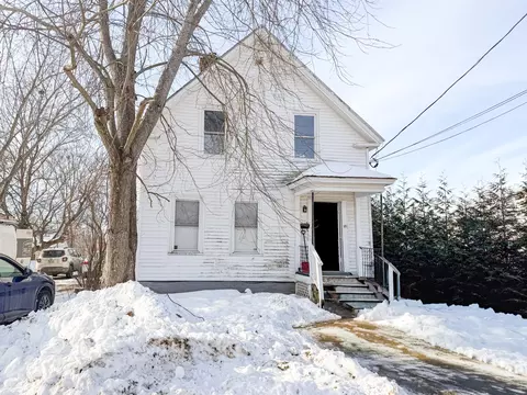 17 Burrill St, Fairfield, ME 04937