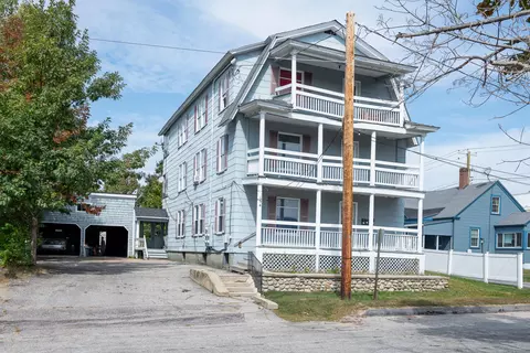 154 Essex Ave, Rumford, ME 04276