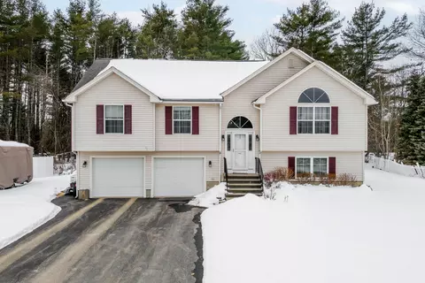41 Bowdoin Dr, Brewer, ME 04412