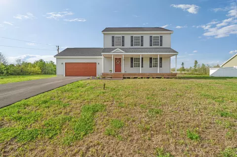 144 Curtis St, Pittsfield, ME 04967