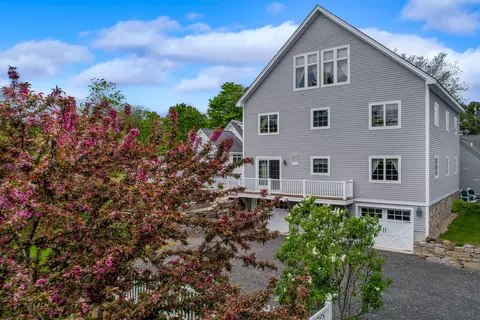 263 Long Sands Rd #2, York, ME 03909